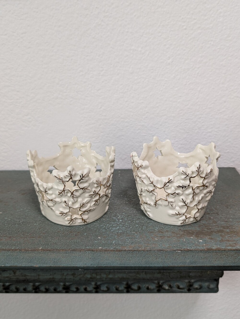 Set of 2 Snowflake Ceramic Candle holders Cream / Ivory Gold Open Star Design